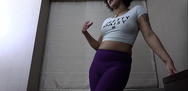 Domina Lily Lane gets her ass worshiped